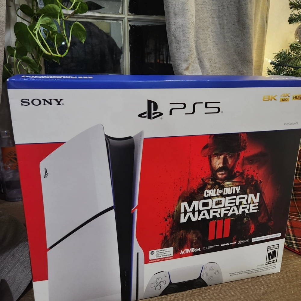 Playstation 5 Slim Console Bundle MW III Included with Lockpick Operator Pack